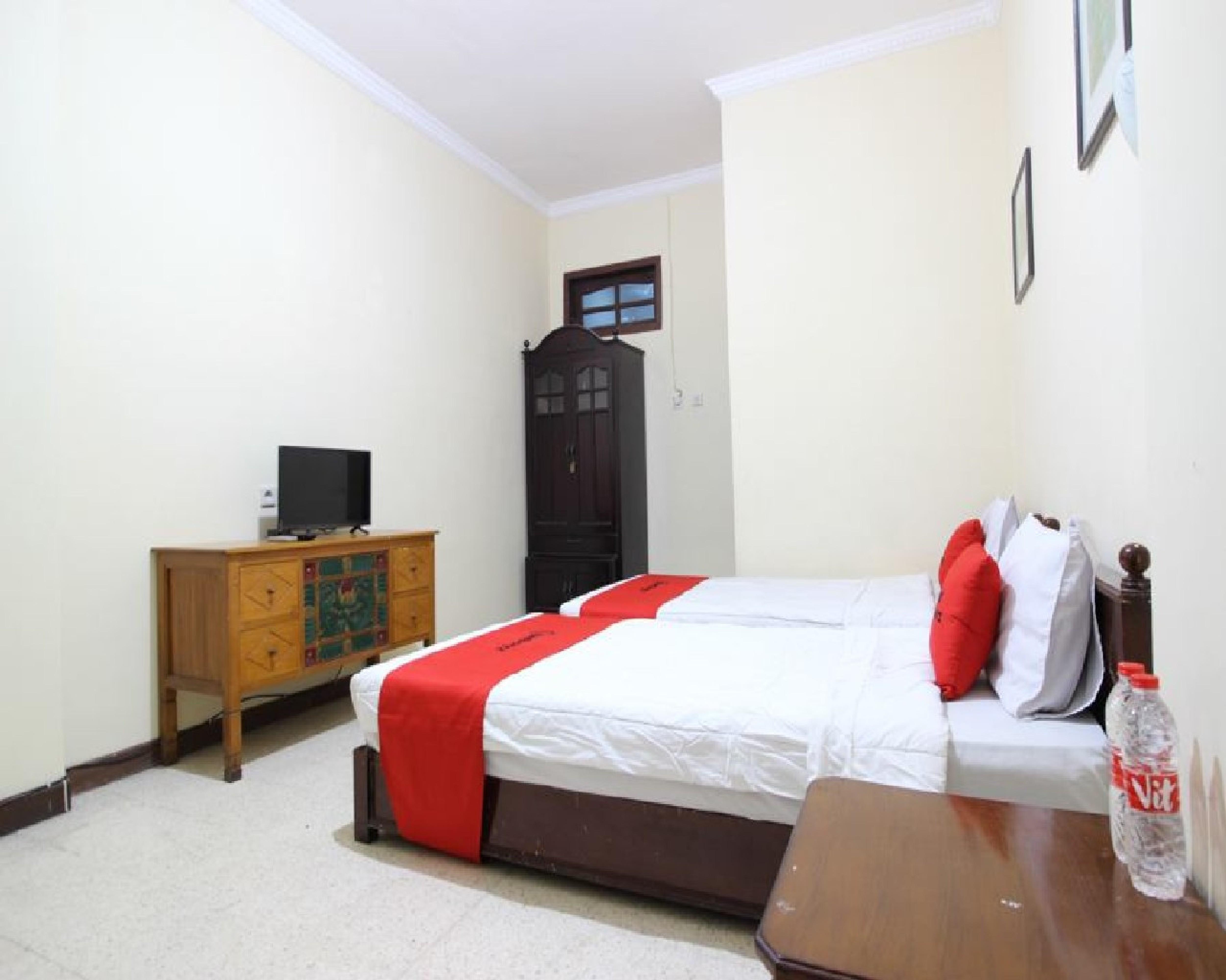 Reddoorz @ Mantrijeron 2 Otel Yogyakarta Dış mekan fotoğraf