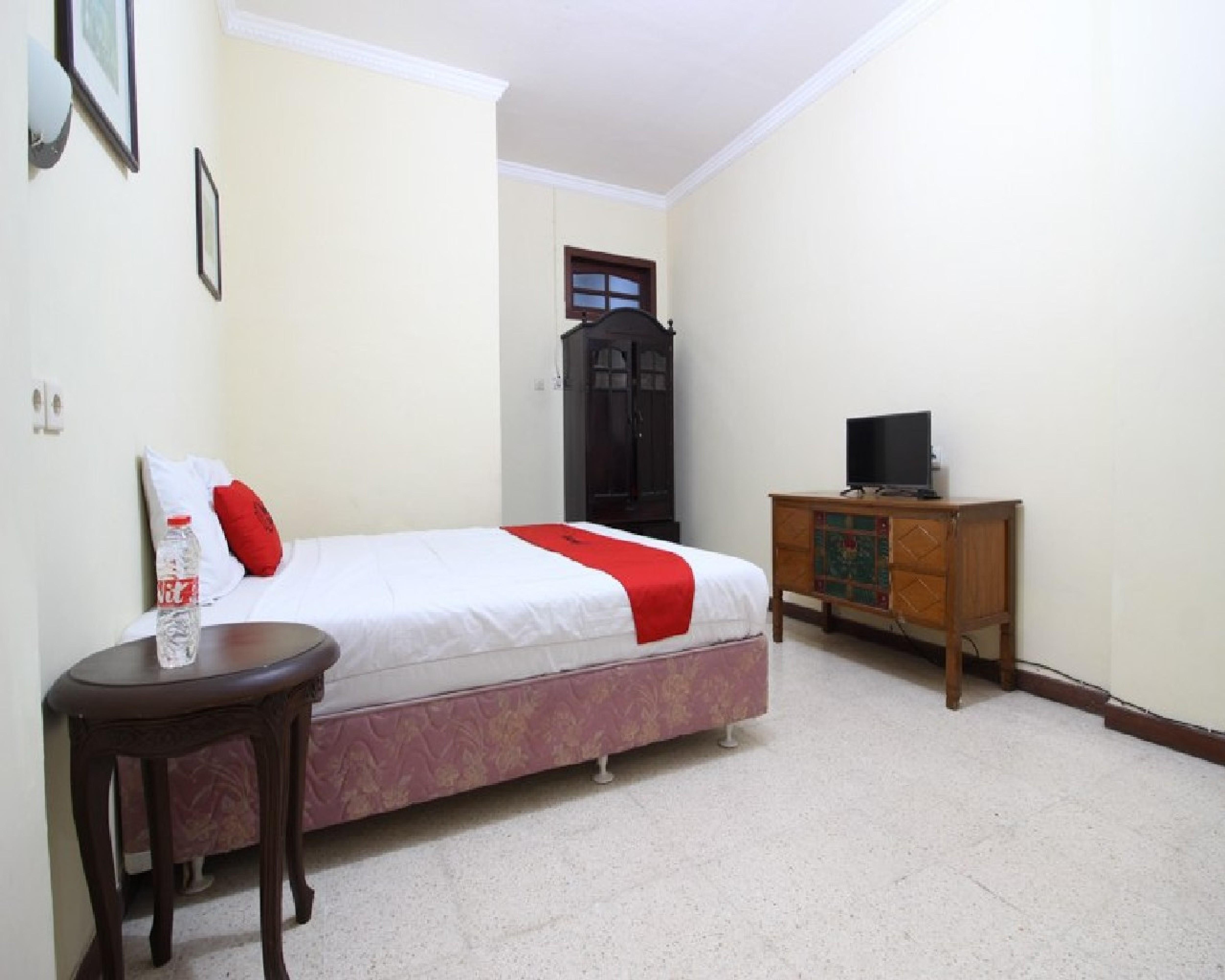Reddoorz @ Mantrijeron 2 Otel Yogyakarta Dış mekan fotoğraf