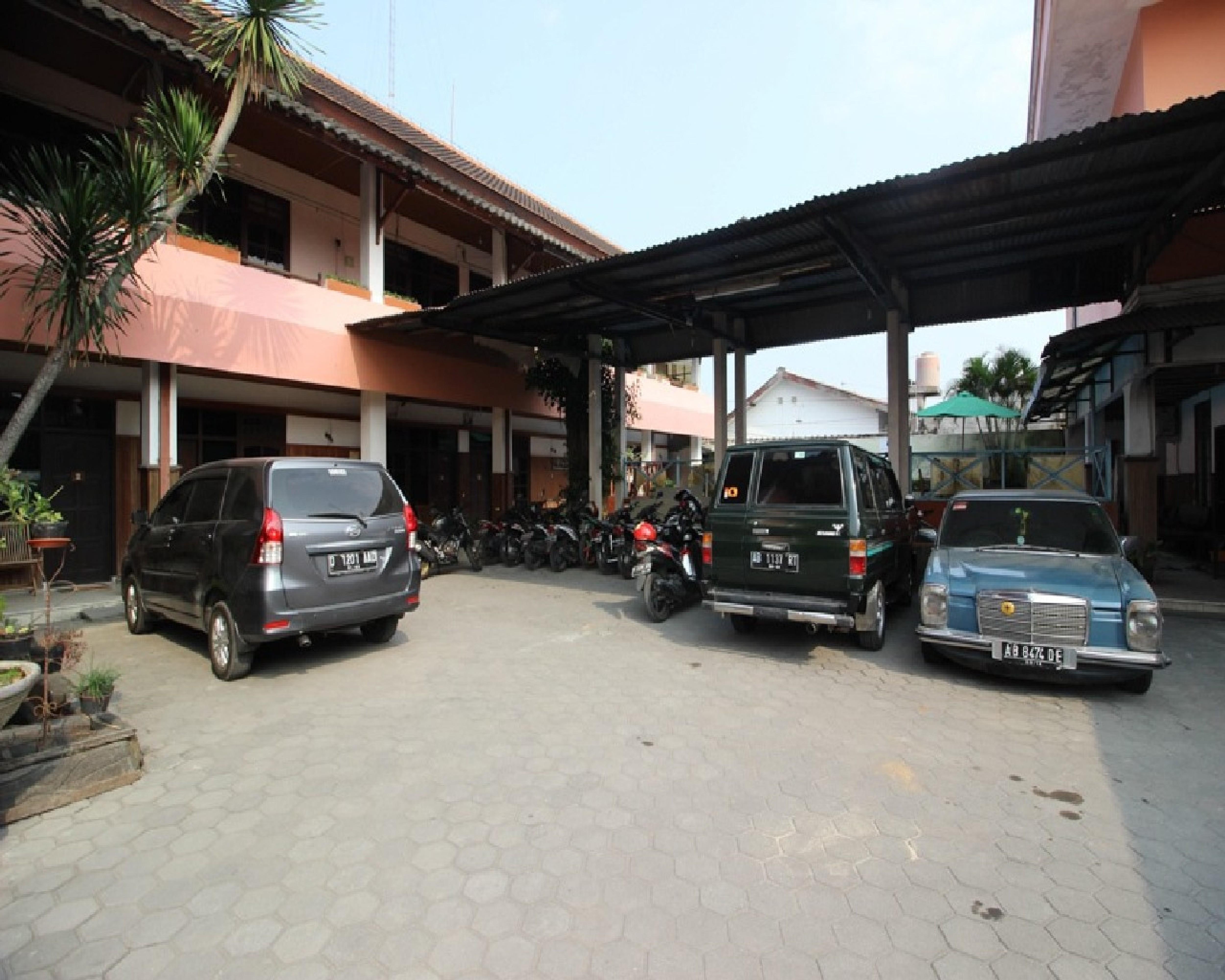 Reddoorz @ Mantrijeron 2 Otel Yogyakarta Dış mekan fotoğraf