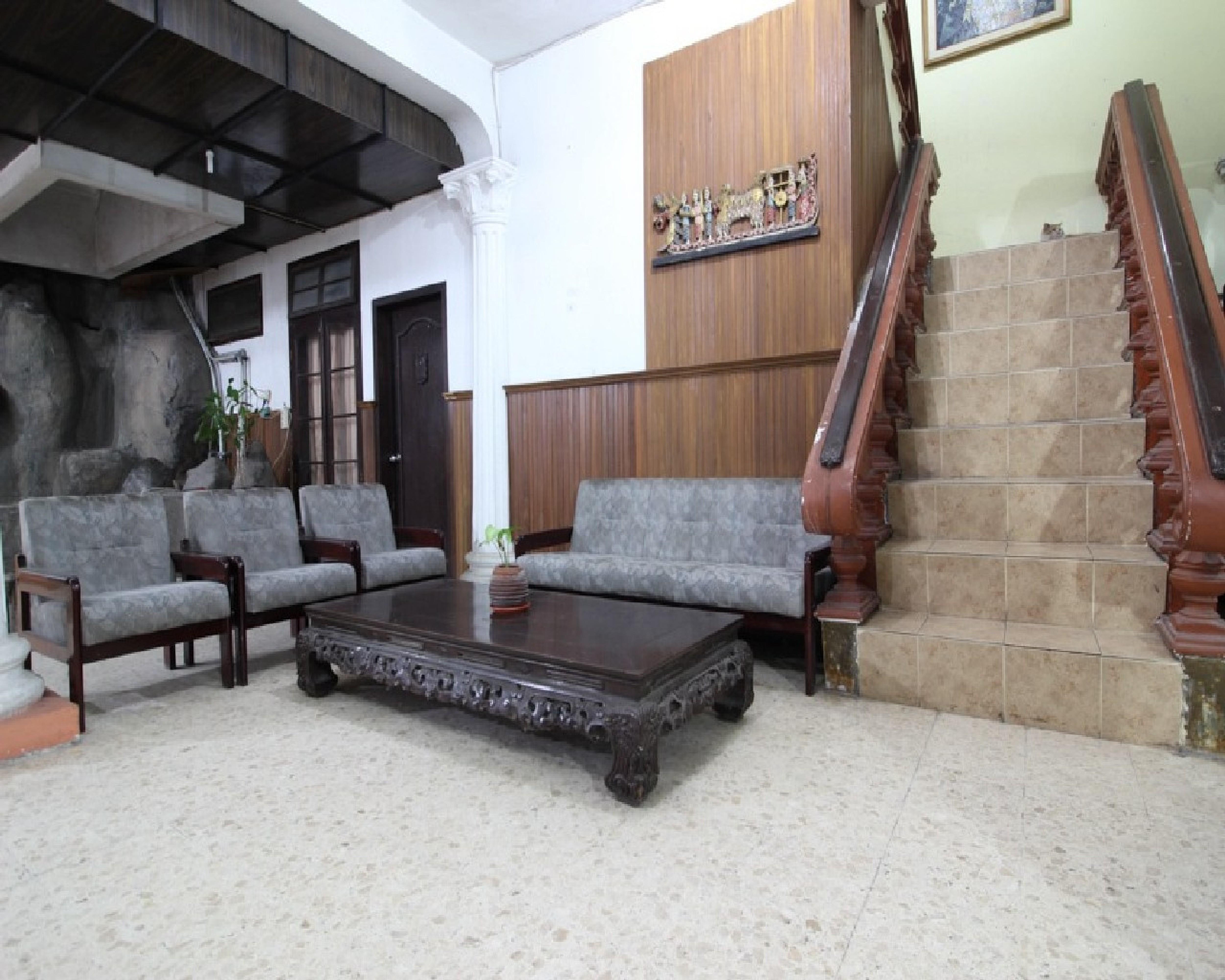 Reddoorz @ Mantrijeron 2 Otel Yogyakarta Dış mekan fotoğraf
