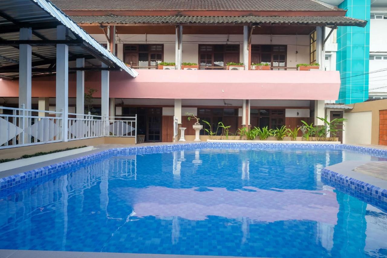 Reddoorz @ Mantrijeron 2 Otel Yogyakarta Dış mekan fotoğraf